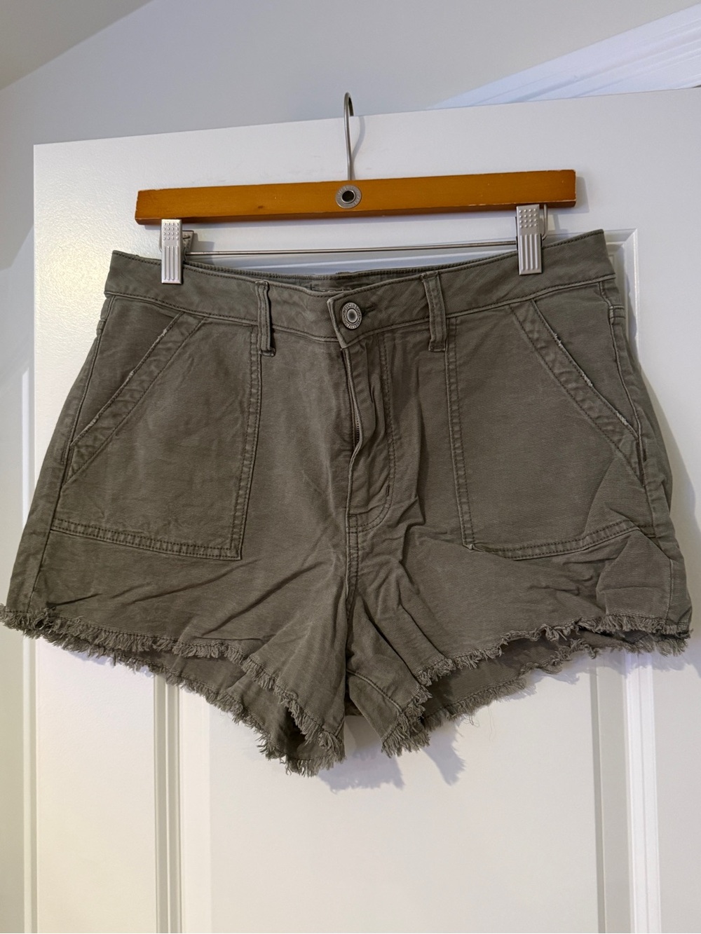 American Eagle Outfitters Olive Green Frayed-Hem Jean Shorts